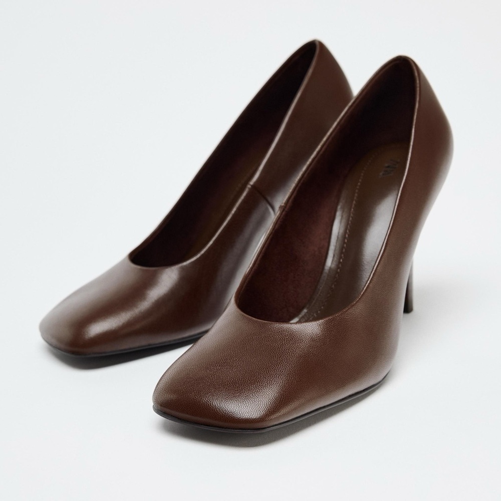 Zara leather square toe heels - Elegant Brown Women's Heels
Brown 1202/510/700 - Picture 1 of 2